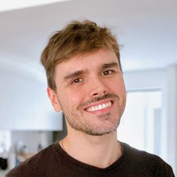 Profile photo of Alex Mendonça